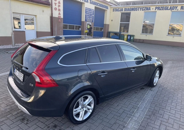 Volvo V60 cena 33900 przebieg: 290000, rok produkcji 2011 z Środa Wielkopolska małe 67